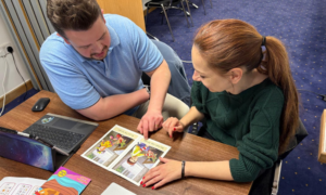 Building confident early readers: inside a Primary phonics training day